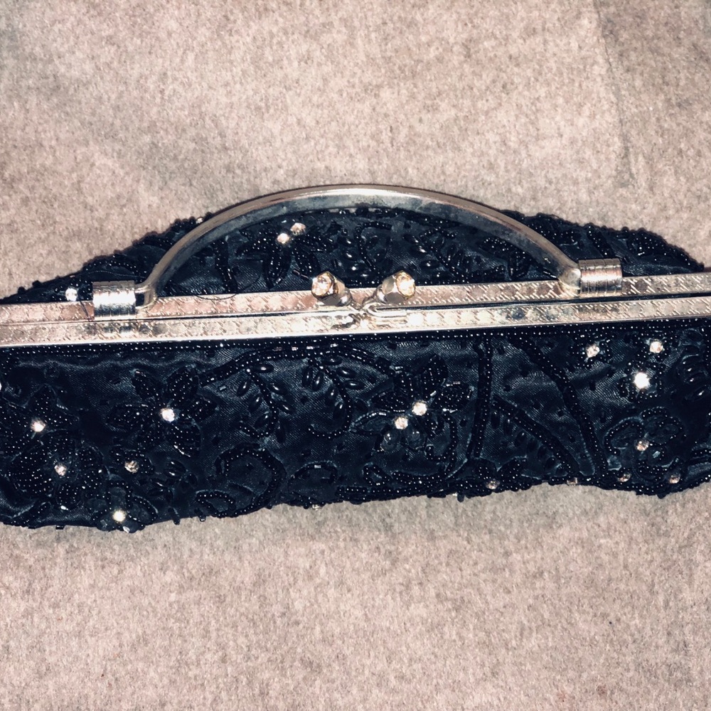 Purse - Picture 3 of 5